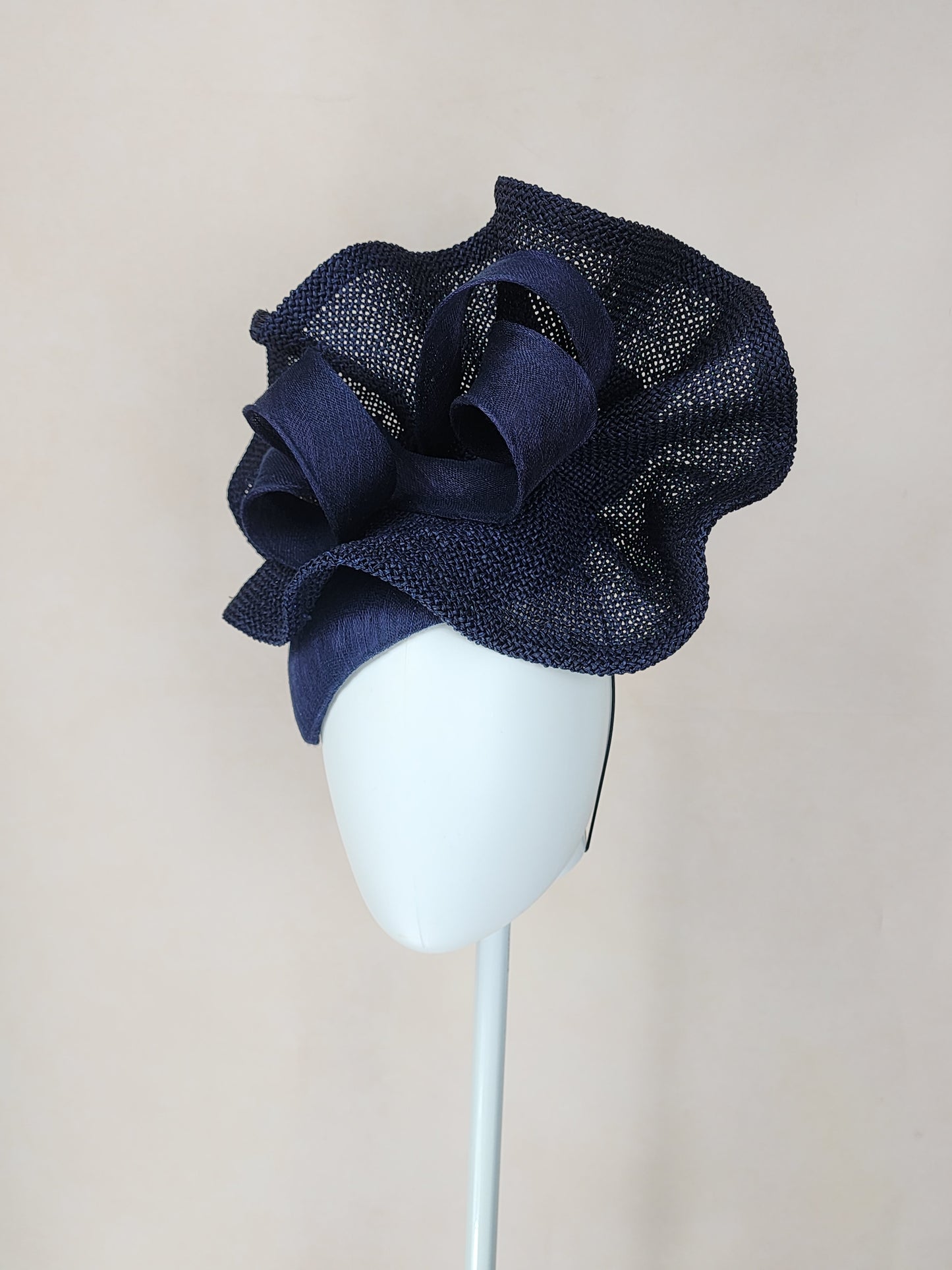 MBM4934 - NAVY